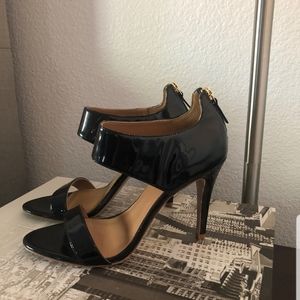 Elie Tahari high heels